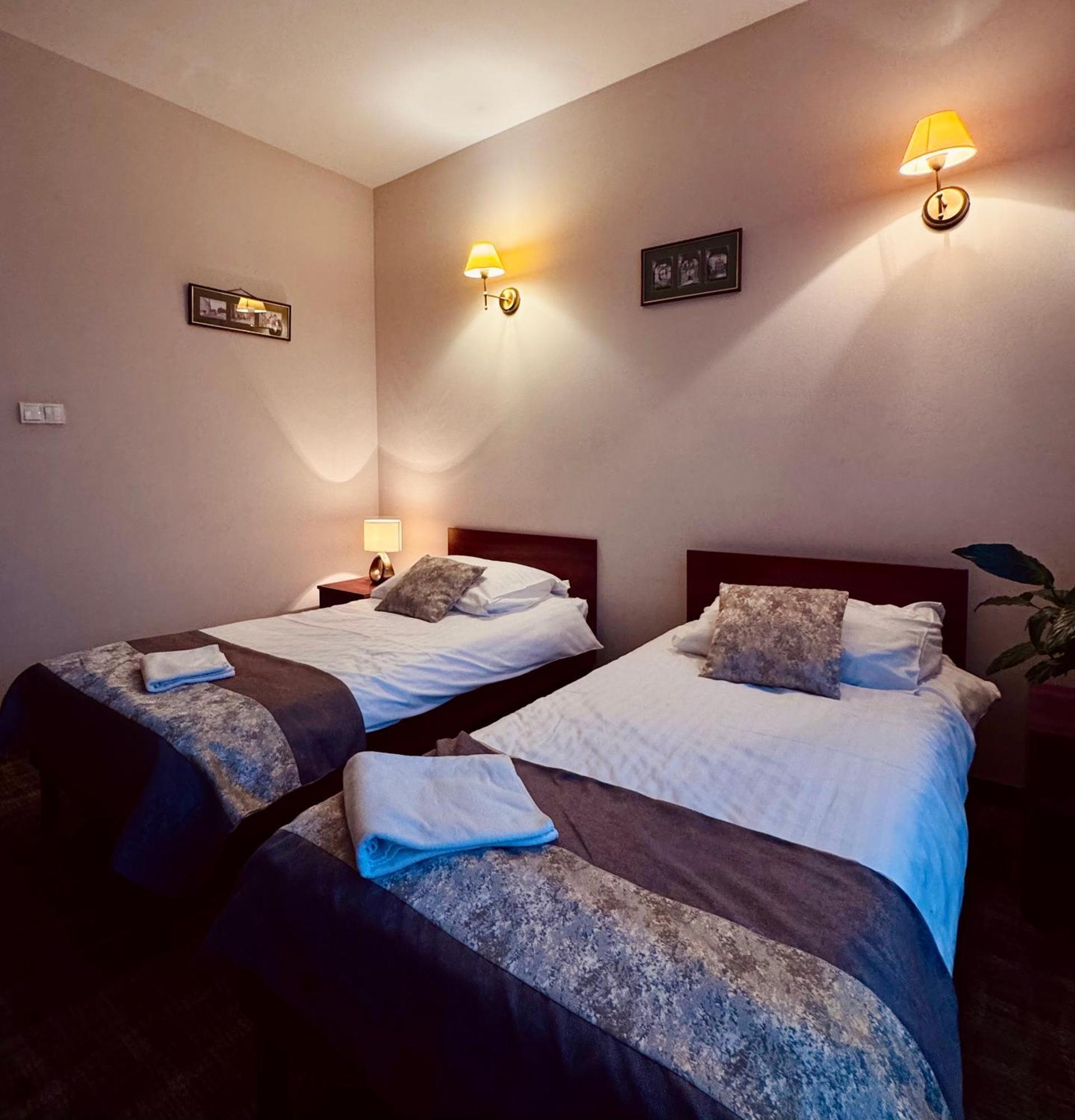 Hotel Kameralny Kielce Dış mekan fotoğraf